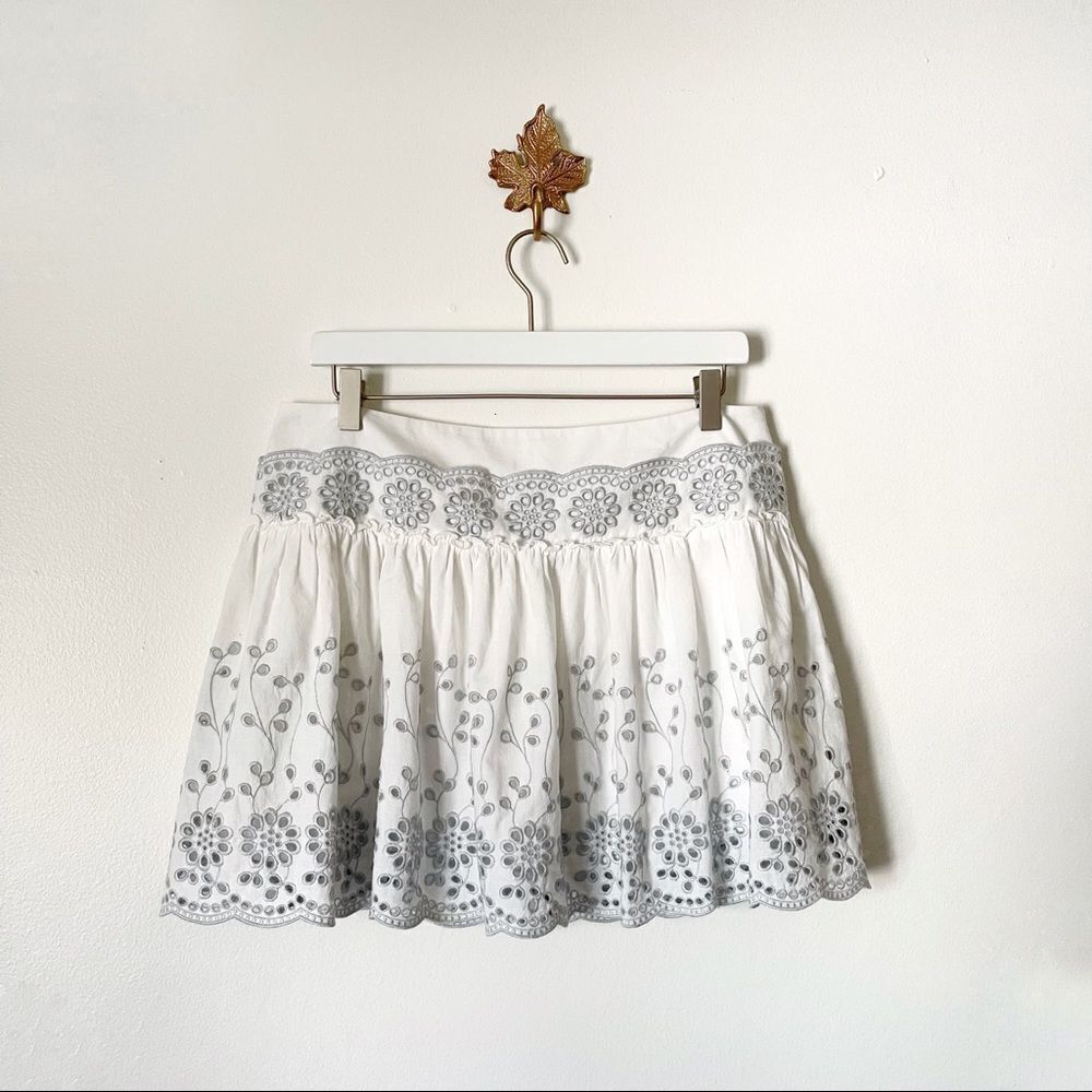 See by CHLOE white gray Eyelet scallop Mini skirt preowned size 40